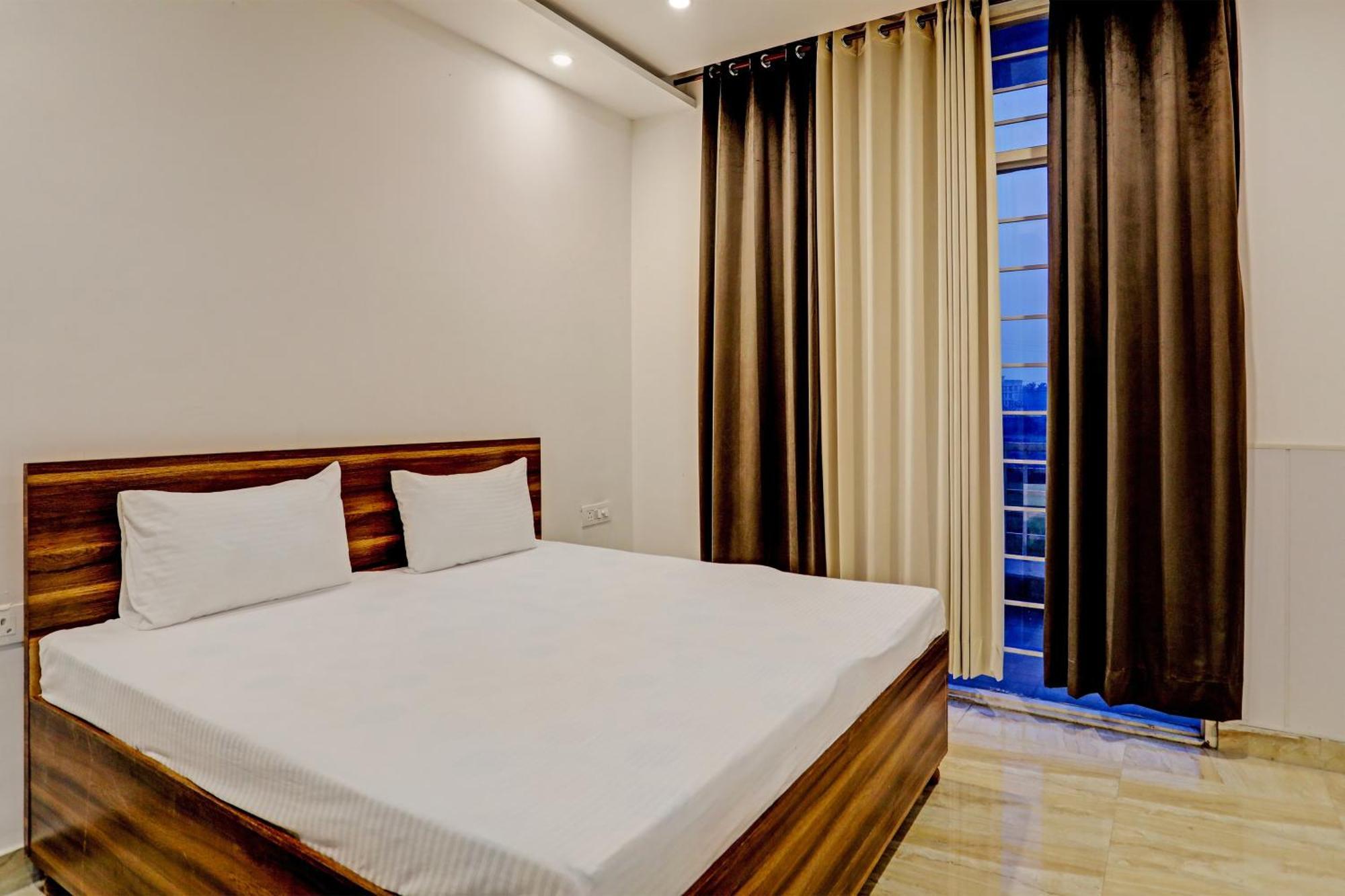 Oyo Home Green View Appartments Beās 외부 사진