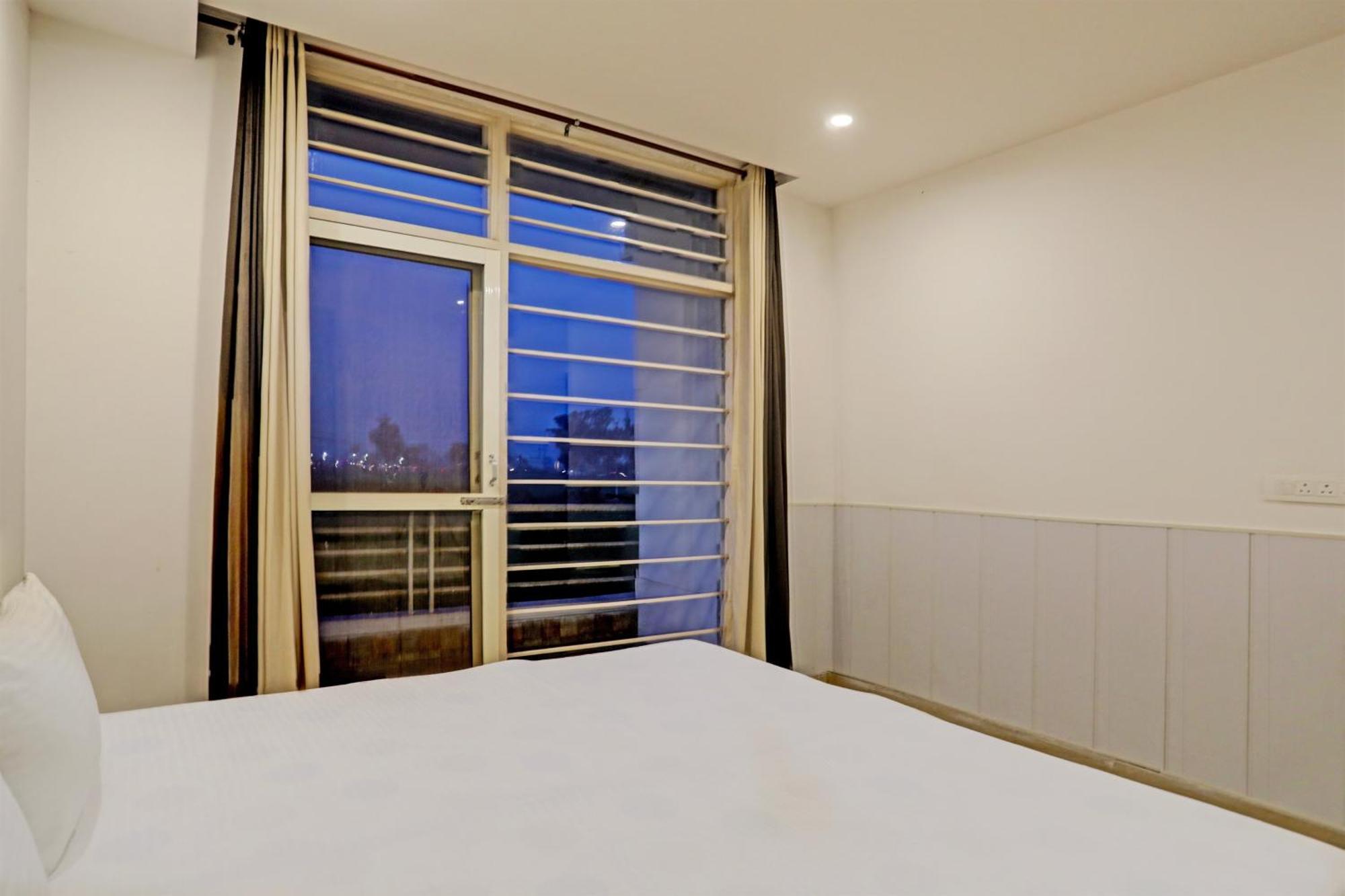 Oyo Home Green View Appartments Beās 외부 사진